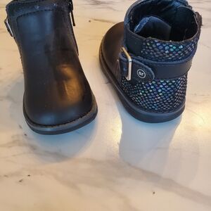 STRIDE RITE size 4 Agnes Boot EUC With Box